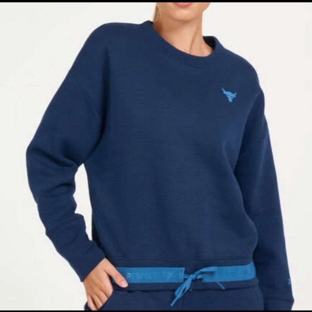 Under Armour Project Rock Sweatshirt Women’s Sz Med Blue crewneck charged fleece